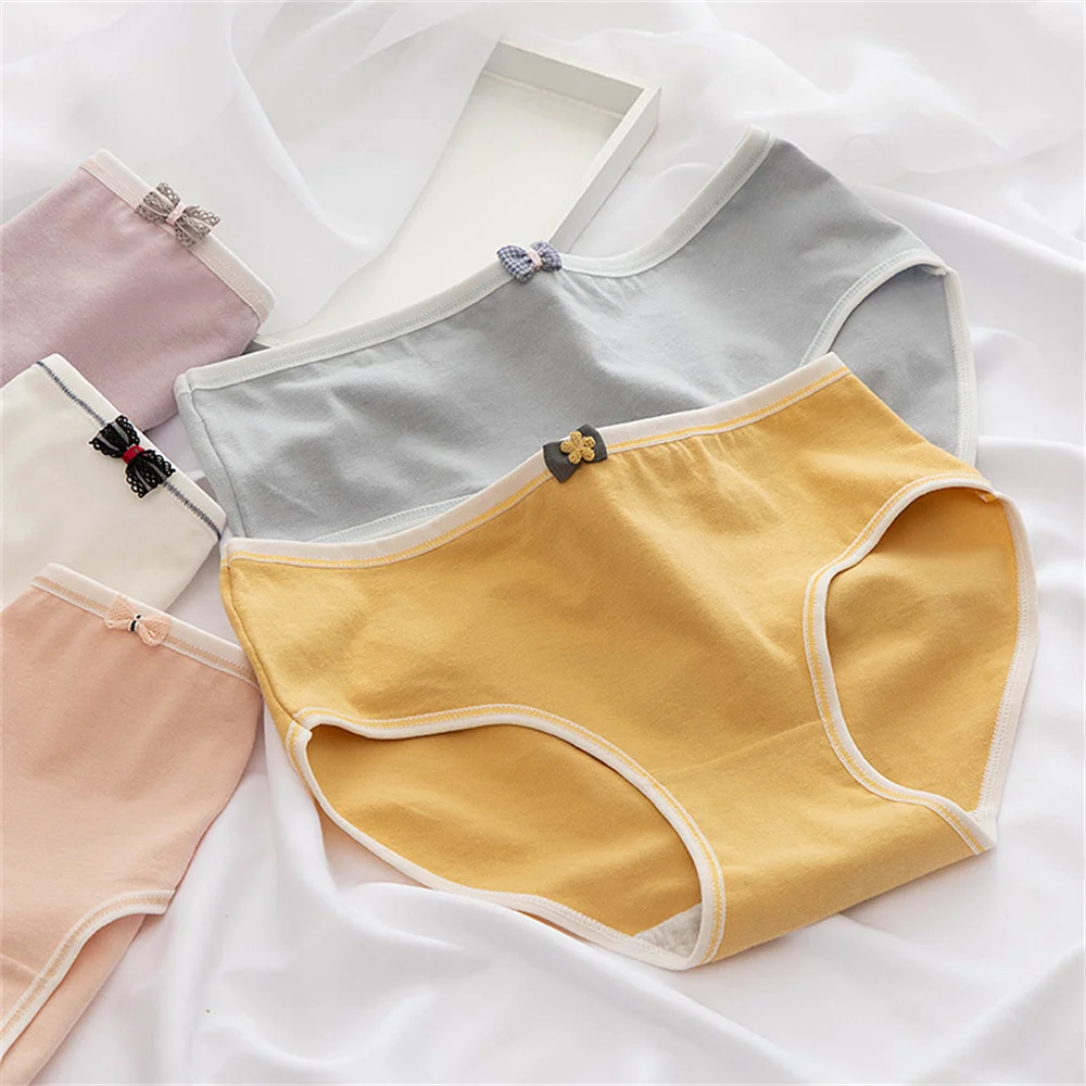 Japanese Solid Color Bow Panties Simple Stylish Sweet Student Intimate Underwear Briefs Lingerie Cute Soft Large Size Underpants
Japanese Solid Color Bow Panties Simple Stylish Sweet Student Intimate Underwear Briefs Lingerie Cute Soft Large Size Underpants
