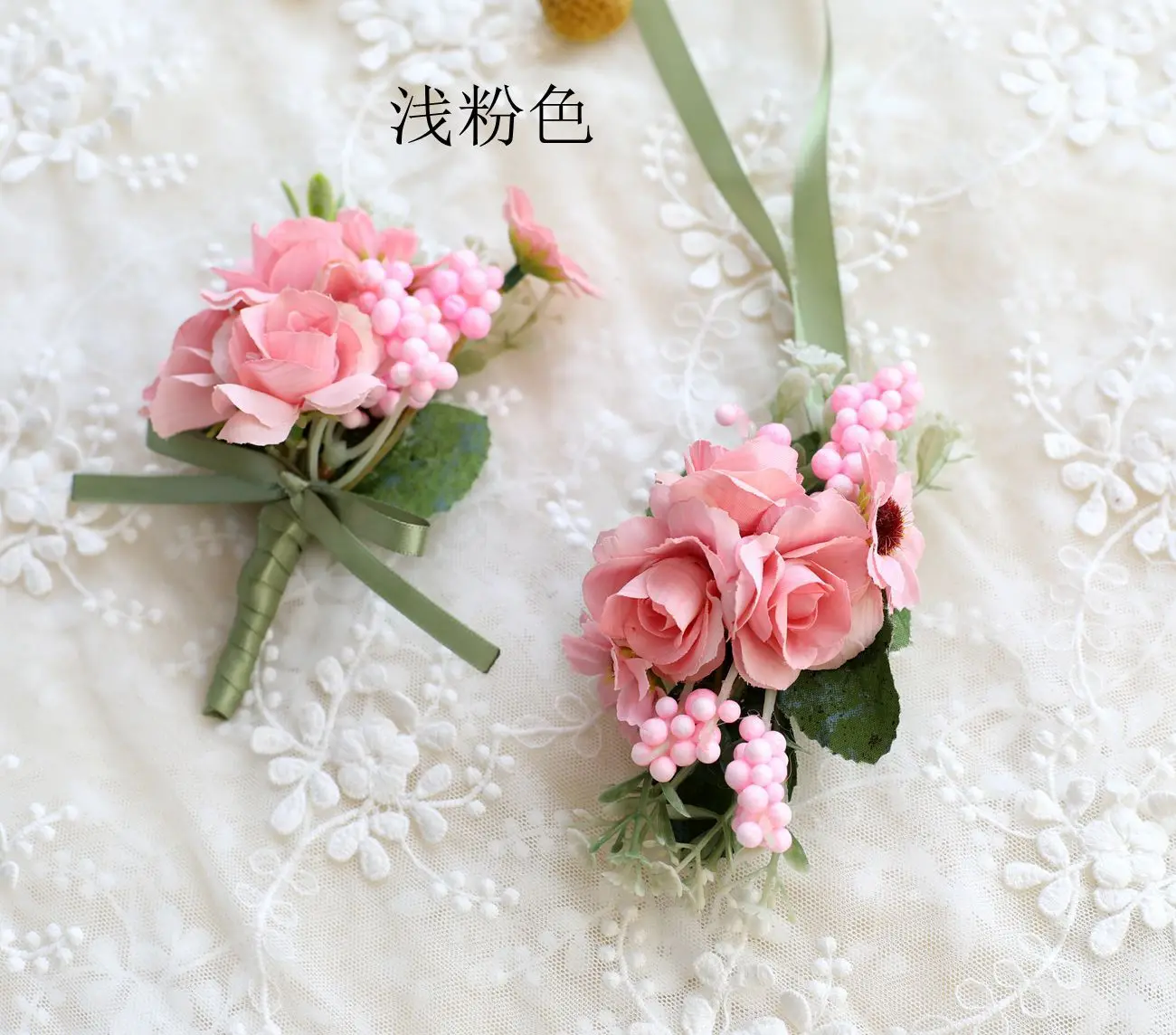 Wholesale wedding corsage Artificial rose groom groomsman brooch boutonniere Bride and bridesmaid wedding wrist flower
Wholesale wedding corsage Artificial rose groom groomsman brooch boutonniere Bride and bridesmaid wedding wrist flower