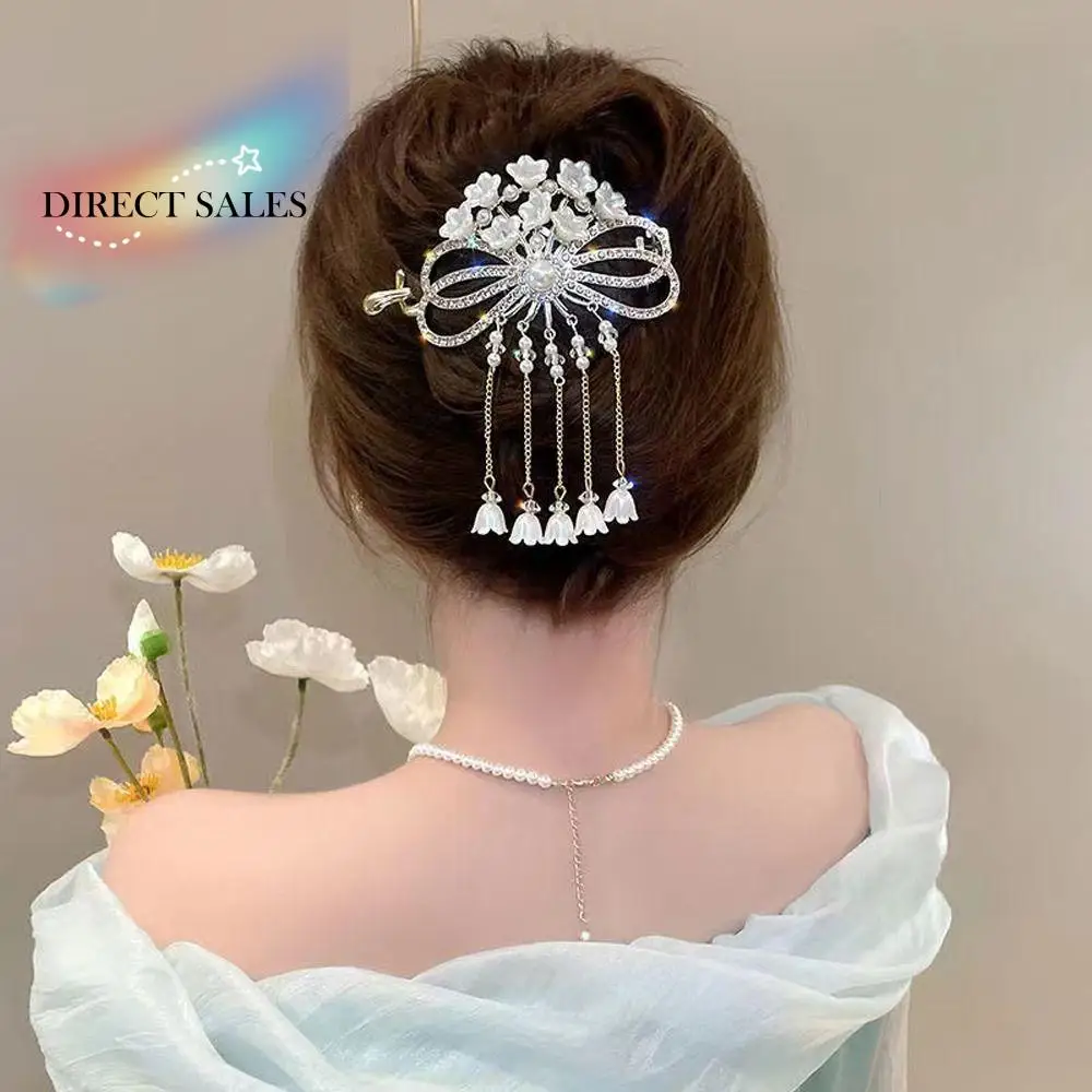 Retro Chinese Style Bell Orchid Flower Hair Clip Women Bow Knot Tassel Hair Claw For Girls Elegant Rhinestone Ponytail Buckle
Retro Chinese Style Bell Orchid Flower Hair Clip Women Bow Knot Tassel Hair Claw For Girls Elegant Rhinestone Ponytail Buckle