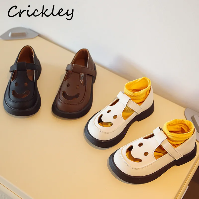 Smile Face Girls Flats Shoes Hollow Out T-strap Soft Toddler Children Single Shoes Solid PU Leather Hook Loop Kids Mary Janes
Smile Face Girls Flats Shoes Hollow Out T-strap Soft Toddler Children Single Shoes Solid PU Leather Hook Loop Kids Mary Janes