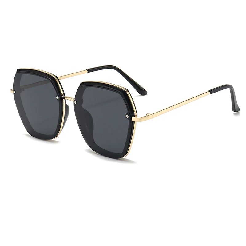 Polygonal Square Sunglasses For Men Women Trend Classic Summer Beach Driving Metal Sun Glasses Fashion Retro Male Ladies Eyewear
Polygonal Square Sunglasses For Men Women Trend Classic Summer Beach Driving Metal Sun Glasses Fashion Retro Male Ladies Eyewear