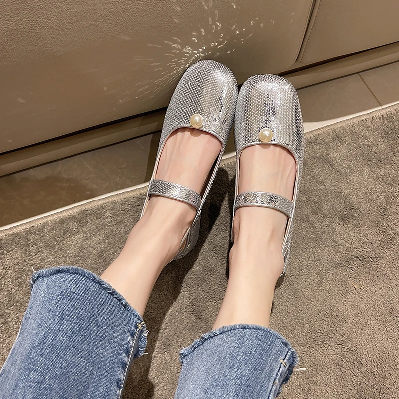 Lucyever shiny sequins ankle strap women sandals 2022 summer new pearl round toe shoes woman solid square heels sandalias mujer 
Lucyever shiny sequins ankle strap women sandals 2022 summer new pearl round toe shoes woman solid square heels sandalias mujer