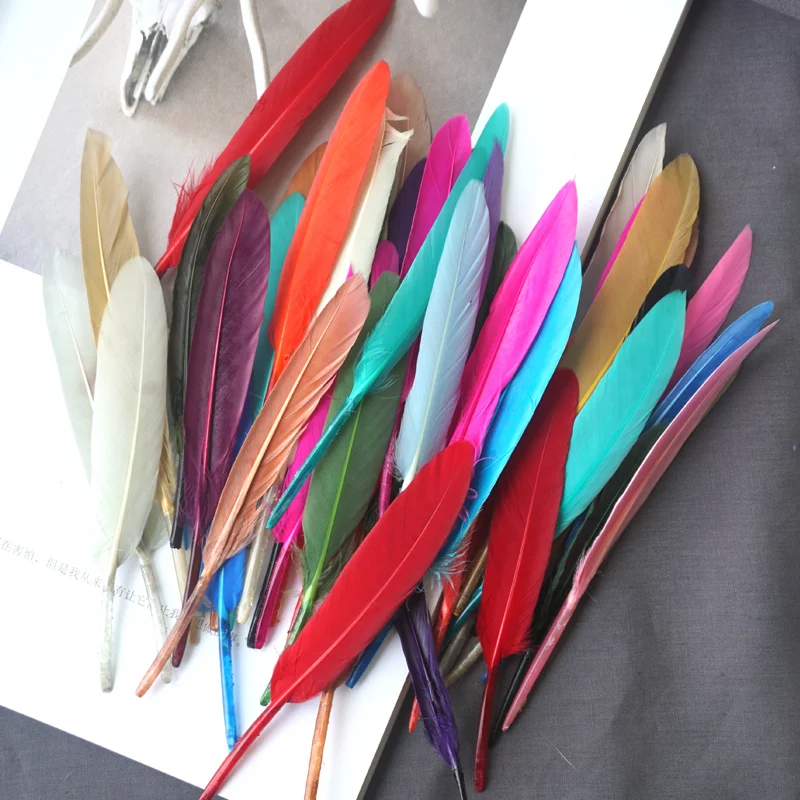 10-15 cm Colorful Natural Goose Feathers For Needlework Beautiful Feathers For Wedding Accessories Table Centerpieces Decoration
10-15 cm Colorful Natural Goose Feathers For Needlework Beautiful Feathers For Wedding Accessories Table Centerpieces Decoration