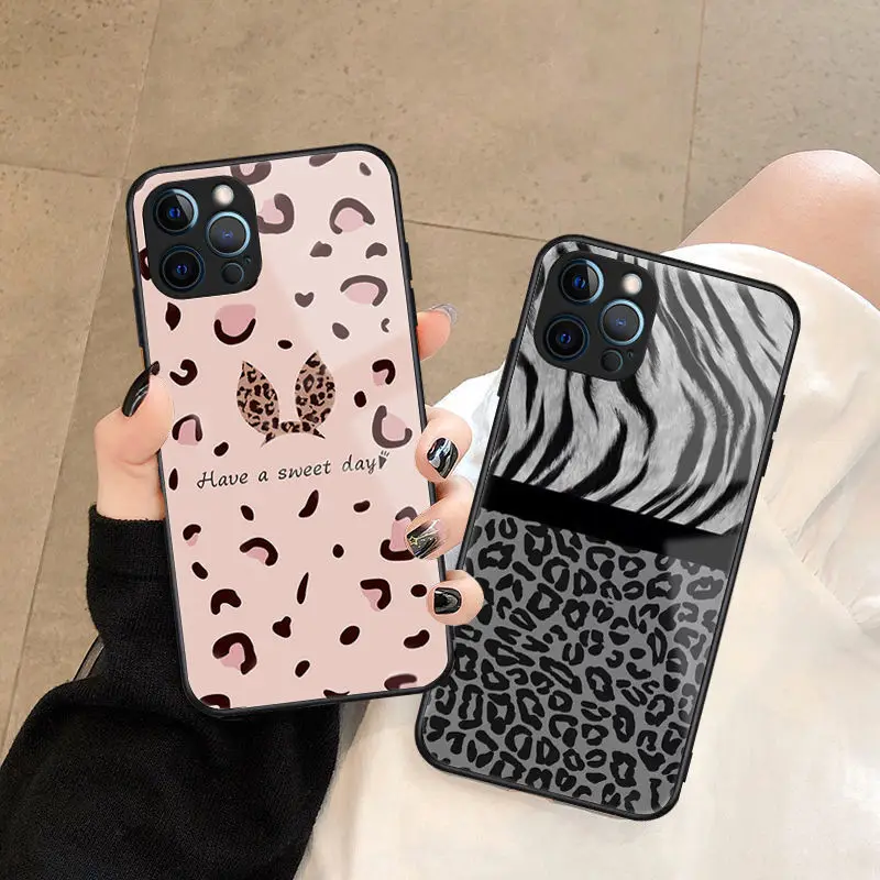 Leopard Print Phone Case for iPhone 13 13Pro 12 12Pro 11 Pro X XS Max XR 7 8 Plus SE Fashion Anti-Fall Glass Protective Covers
Leopard Print Phone Case for iPhone 13 13Pro 12 12Pro 11 Pro X XS Max XR 7 8 Plus SE Fashion Anti-Fall Glass Protective Covers
