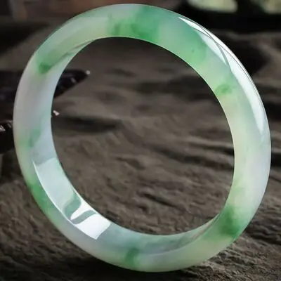 Natural green color Myanmar jade 54mm-62mm bracelet exquisite princess bracelet best send girlfriend send mother gift
Natural green color Myanmar jade 54mm-62mm bracelet exquisite princess bracelet best send girlfriend send mother gift