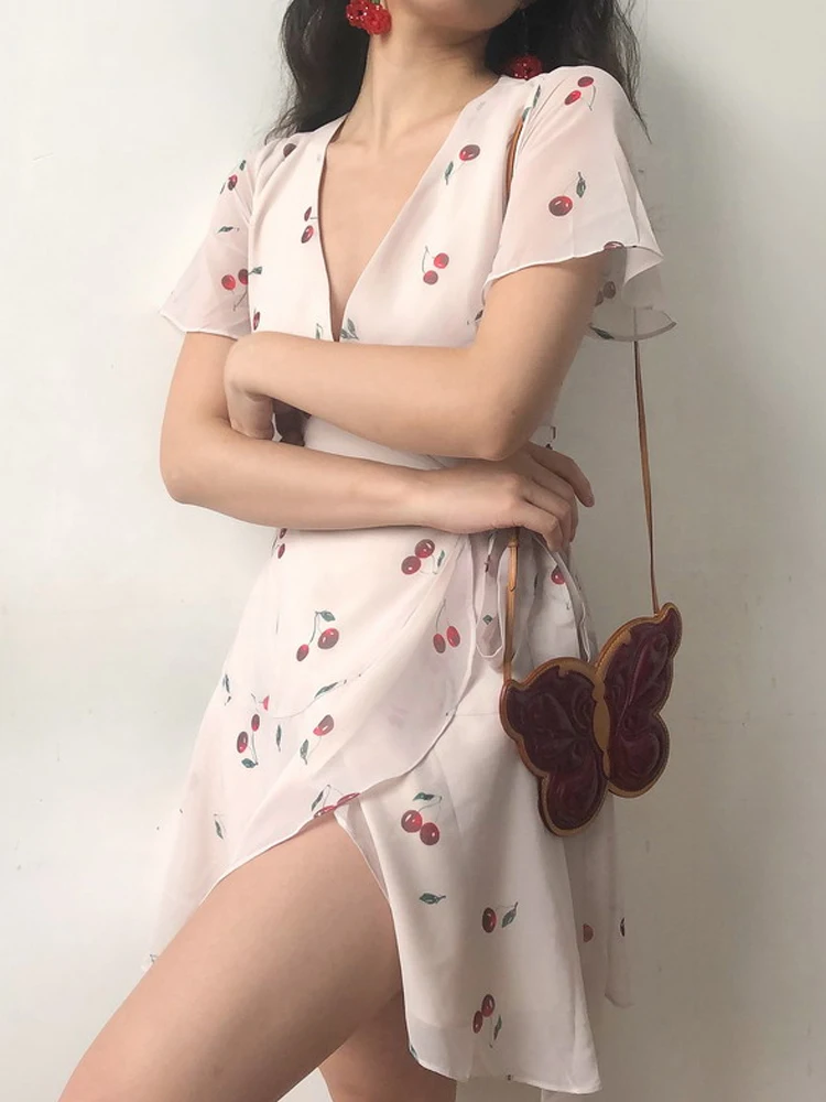 Women Dress Summer Evening Casual Sexy V Neck Mini Short Sleeve A Line Cherry Print Y2k Clothes Fashion Vintage Sundress Robe 
Women Dress Summer Evening Casual Sexy V Neck Mini Short Sleeve A Line Cherry Print Y2k Clothes Fashion Vintage Sundress Robe