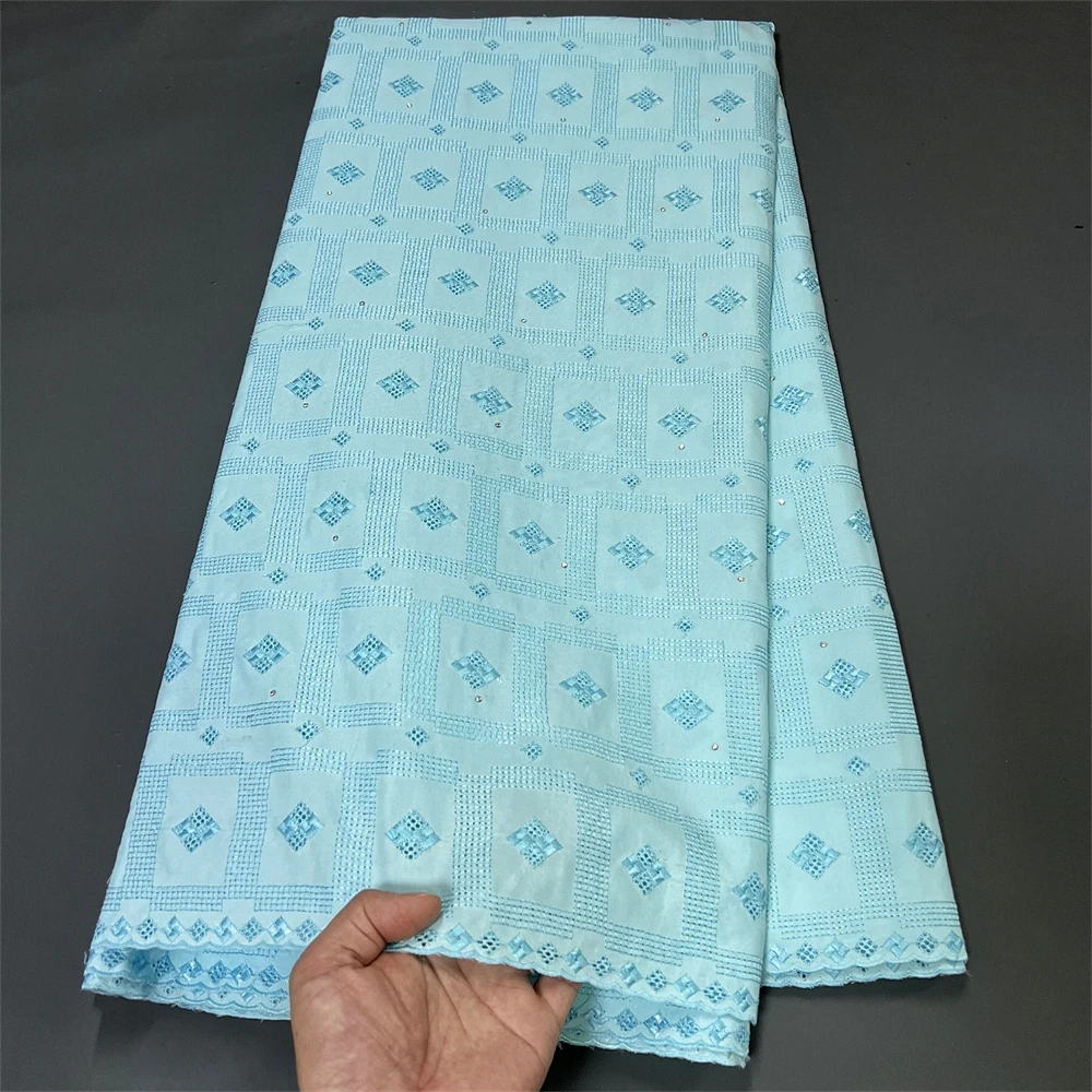 2023High Quality African Nigeria Pure Tulle Embroidery Lace Fabric Wedding Party Dress Guipure Damask White Cotton 5Yard hz1242
2023High Quality African Nigeria Pure Tulle Embroidery Lace Fabric Wedding Party Dress Guipure Damask White Cotton 5Yard hz1242