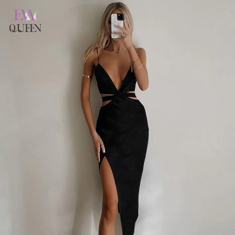 Женское однотонное платье средней длины EvaQueen с рюшами, высоким разрезом и V-образным вырезом
Женское однотонное платье средней длины EvaQueen с рюшами, высоким разрезом и V-образным вырезом