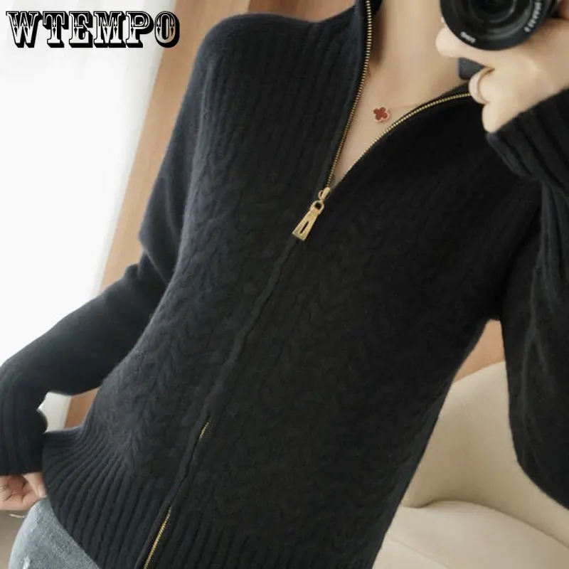 Sweater Knitwear Women's 2022 Knitted Cardigan Women's Zipper Stand High Collar Jacket Women Loose Cable Flowers Outwears
Sweater Knitwear Women's 2022 Knitted Cardigan Women's Zipper Stand High Collar Jacket Women Loose Cable Flowers Outwears
