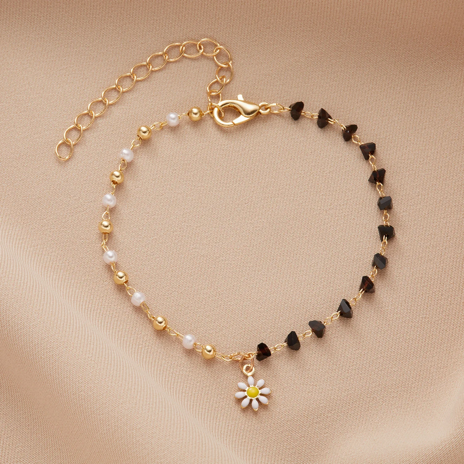 Cute Daisy Crystal Stone Chain Bracelets Women Couple Jewelry Round Geometric Boho Style Party Female Hand Accessories Girl Gift
Cute Daisy Crystal Stone Chain Bracelets Women Couple Jewelry Round Geometric Boho Style Party Female Hand Accessories Girl Gift