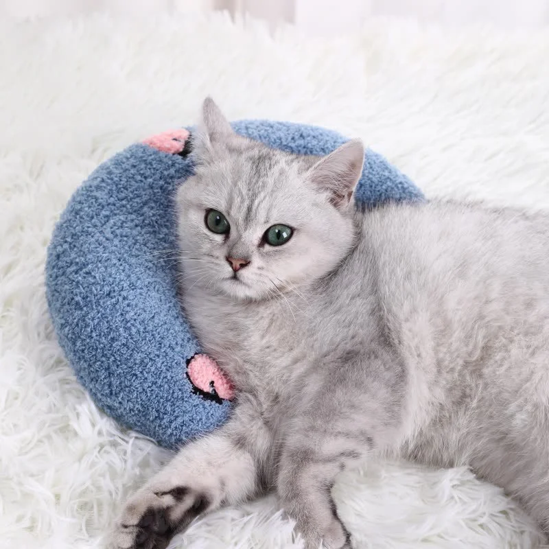 Dog Cat Bed Pillow Modern U Shape Design Ultrasonic Embossing Textured Fabric Pet Comfortable Cat Beds Pet Supplies
Dog Cat Bed Pillow Modern U Shape Design Ultrasonic Embossing Textured Fabric Pet Comfortable Cat Beds Pet Supplies