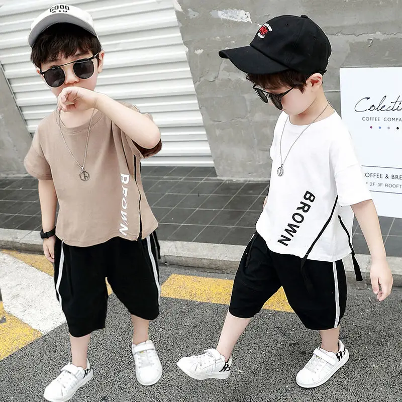 Boys' Suit 100% Cotton Comfortable T-shirt Baby Short-sleeved Shorts Summer 2023 Children's Casual Two-piece Fashionable Suit
Boys' Suit 100% Cotton Comfortable T-shirt Baby Short-sleeved Shorts Summer 2023 Children's Casual Two-piece Fashionable Suit