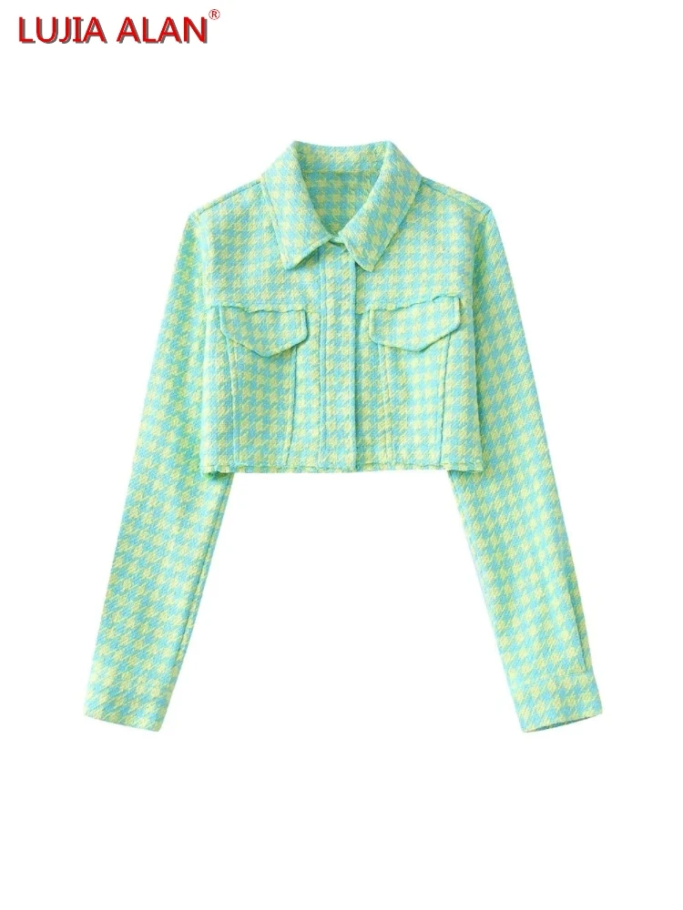 Женское клетчатое короткое пальто с длинным рукавом, свободного покроя
Женское клетчатое короткое пальто с длинным рукавом, свободного покроя