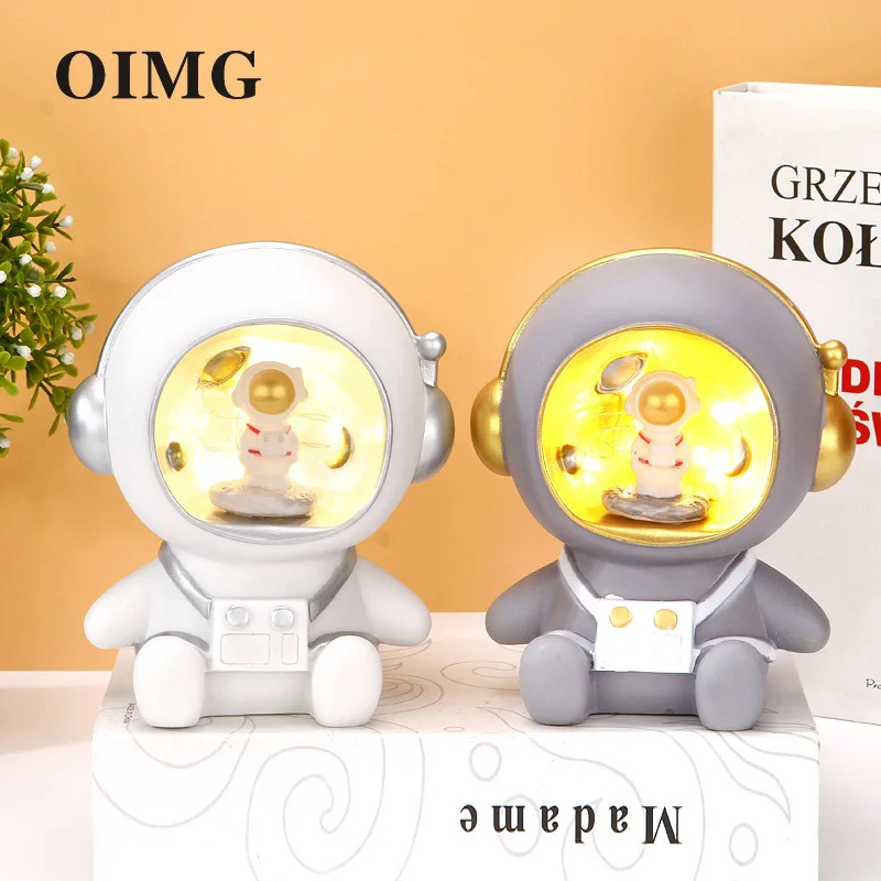 Bedroon Night Lamp Warm Light Cartoon Astronaut Kids Gift Piggy Bank Lamp Student Dormitory Desktop Bedside Cartoon Night Lamp
Bedroon Night Lamp Warm Light Cartoon Astronaut Kids Gift Piggy Bank Lamp Student Dormitory Desktop Bedside Cartoon Night Lamp