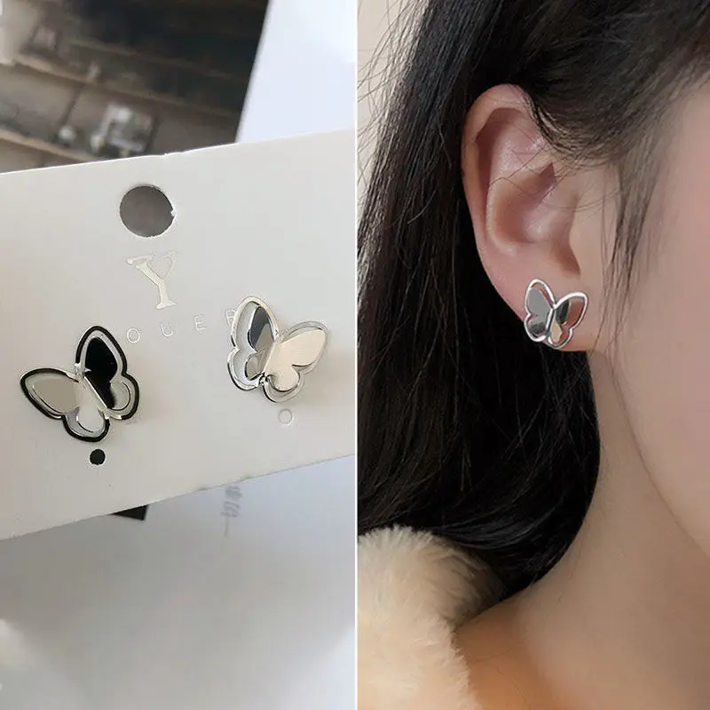 Sweet & Cool Earrings Female Style Autumn Ins Cold Style Light Luxury Niche Design High-end Earrings New Trendy Jewelry
Sweet & Cool Earrings Female Style Autumn Ins Cold Style Light Luxury Niche Design High-end Earrings New Trendy Jewelry