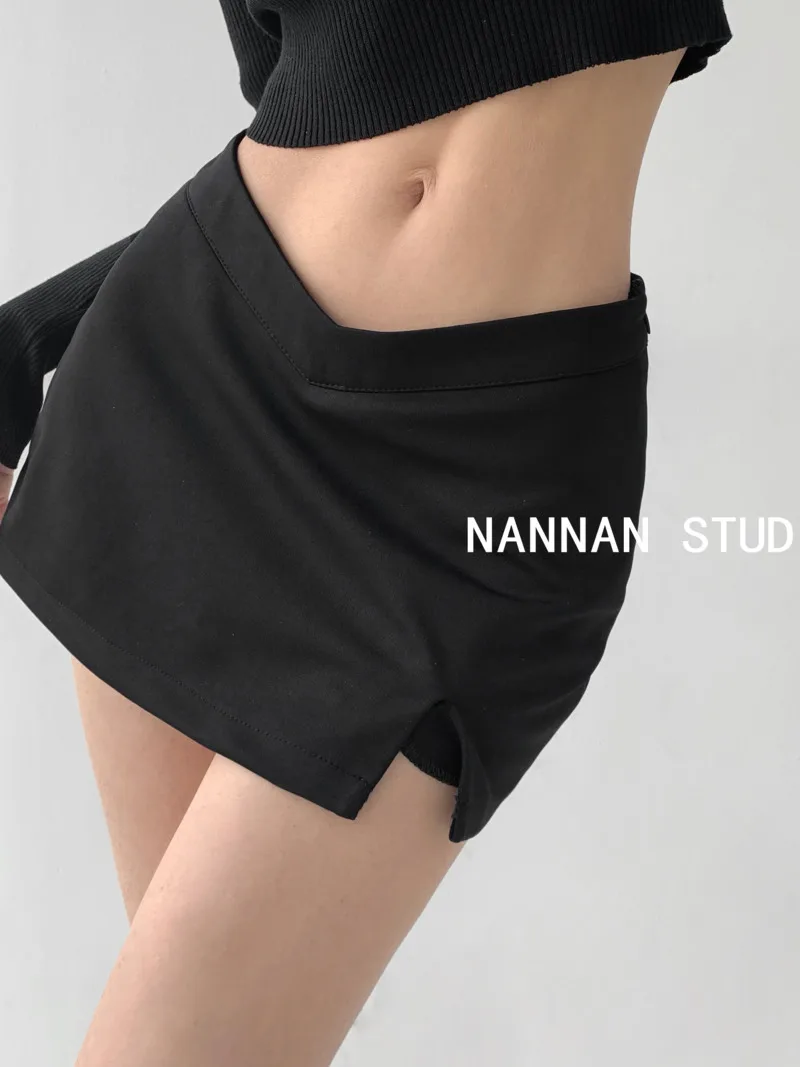 WOMONGAGA 2022 Summer Hot Girl Sexy Street Style Slim Fit Low Waist Mini Skirt Women's Solid Color V-Shaped Short Skirt 80MK
WOMONGAGA 2022 Summer Hot Girl Sexy Street Style Slim Fit Low Waist Mini Skirt Women's Solid Color V-Shaped Short Skirt 80MK