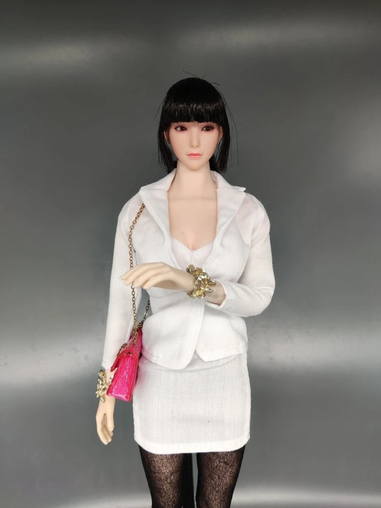 1/6 Movable Female Soldier Clothing Professional Suit Baby Clothes For Fan Collection
1/6 Movable Female Soldier Clothing Professional Suit Baby Clothes For Fan Collection