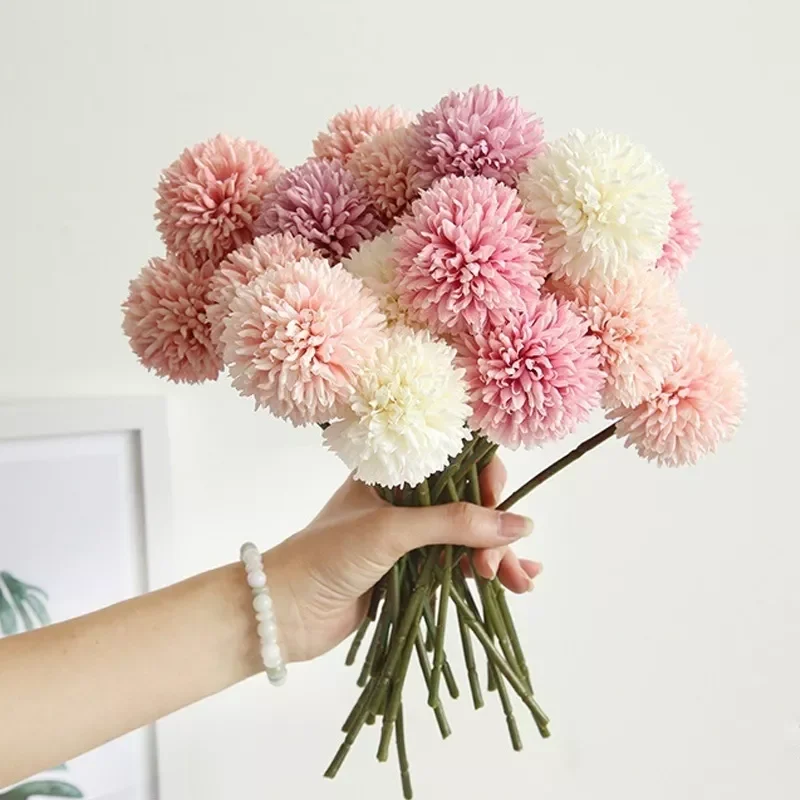 1/5pcs Dandelion Flower Ball Simulation Bouquets Artificial Flower Wall Fake Flower Home Decoration Wedding Holding Flower
1/5pcs Dandelion Flower Ball Simulation Bouquets Artificial Flower Wall Fake Flower Home Decoration Wedding Holding Flower