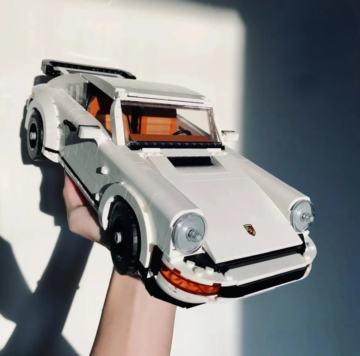 1485PCS Retro Racing Car High Model Building Blocks FIT 10295 Vehicle Assemble Bricks Toys Boy Gift
1485PCS Retro Racing Car High Model Building Blocks FIT 10295 Vehicle Assemble Bricks Toys Boy Gift