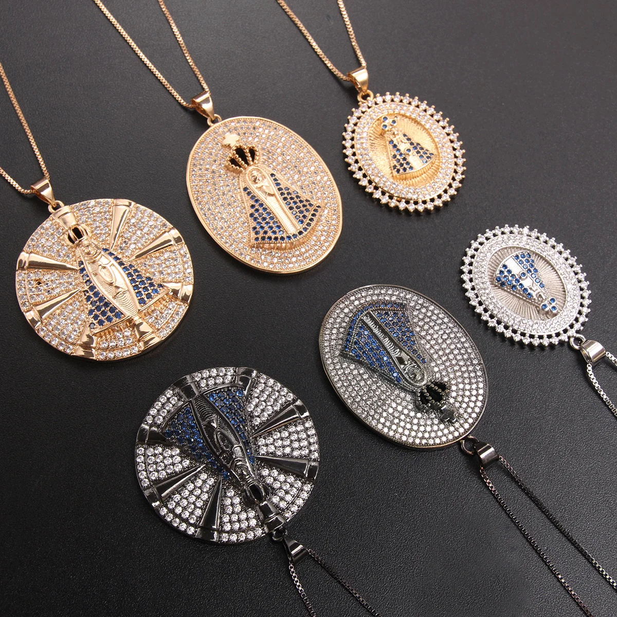 MHS.SUN Newest Round Virgin Mary Necklace Mosaic Zircon Classic Religious Necklaces Gold Plated Adjustable Chain Jewelry Gift
MHS.SUN Newest Round Virgin Mary Necklace Mosaic Zircon Classic Religious Necklaces Gold Plated Adjustable Chain Jewelry Gift