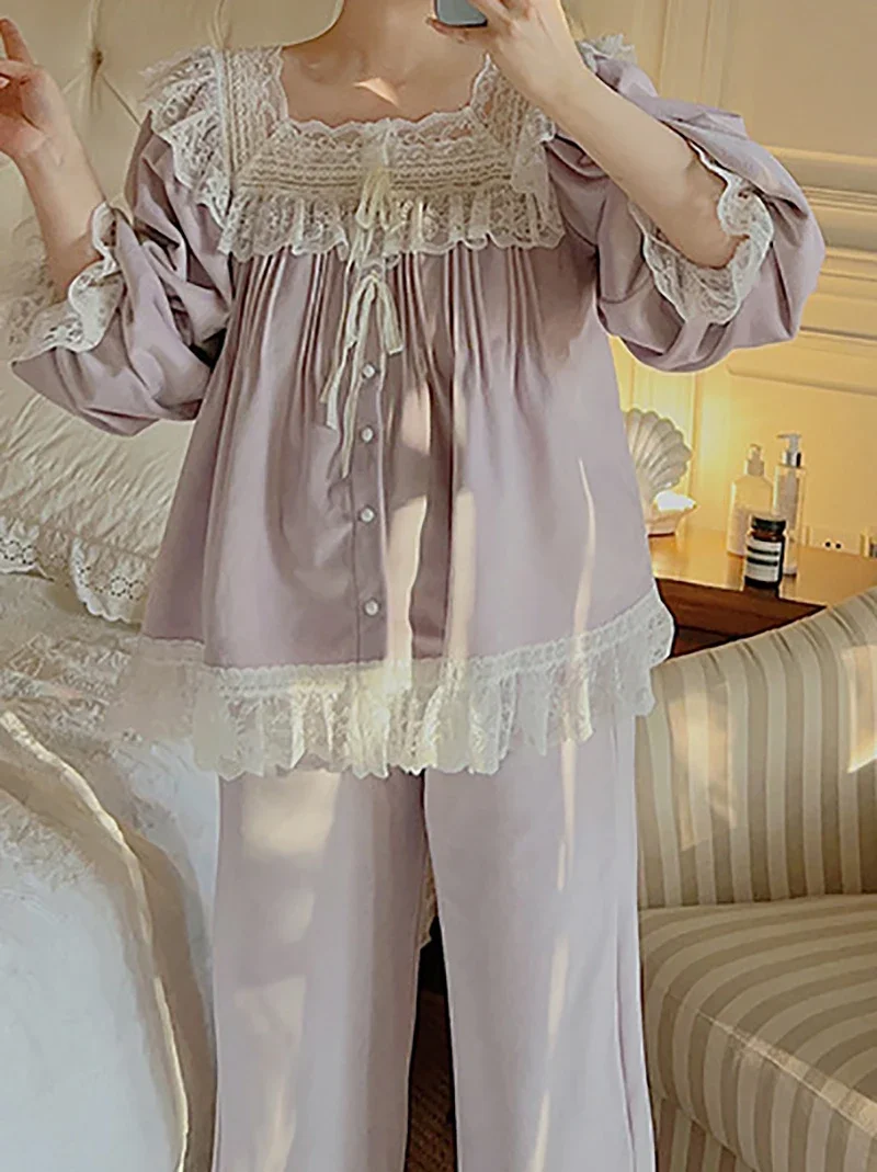 Женский бархатный домашний меховой комплект с островом для малышей на осень и зиму, французская кружевная Ретро винтажная Милая принцесса для девочек, пижама, одежда для сна, домашняя одежда
Женский бархатный домашний меховой комплект с островом для малышей на осень и зиму, французская кружевная Ретро винтажная Милая принцесса для девочек, пижама, одежда для сна, домашняя одежда