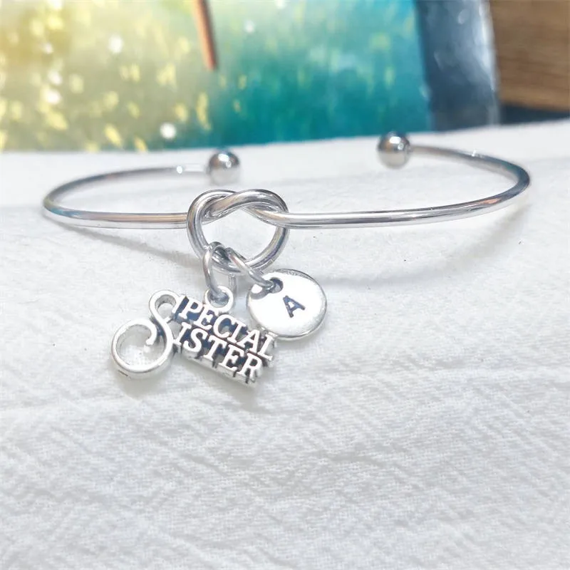 Special Sister Bracelet Bridesmaid Heart Letter Monogram Bestie Fashion Jewelry Women Gift Friendship Pendant
Special Sister Bracelet Bridesmaid Heart Letter Monogram Bestie Fashion Jewelry Women Gift Friendship Pendant