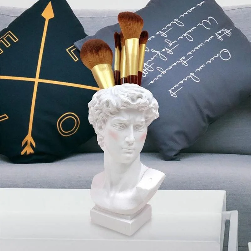 Creative David Sculpture Pen Holder Resin Fashion Makeup Brush Storage Box Flowerpot Vase Arts And Crafts Garden Home Decor
Creative David Sculpture Pen Holder Resin Fashion Makeup Brush Storage Box Flowerpot Vase Arts And Crafts Garden Home Decor