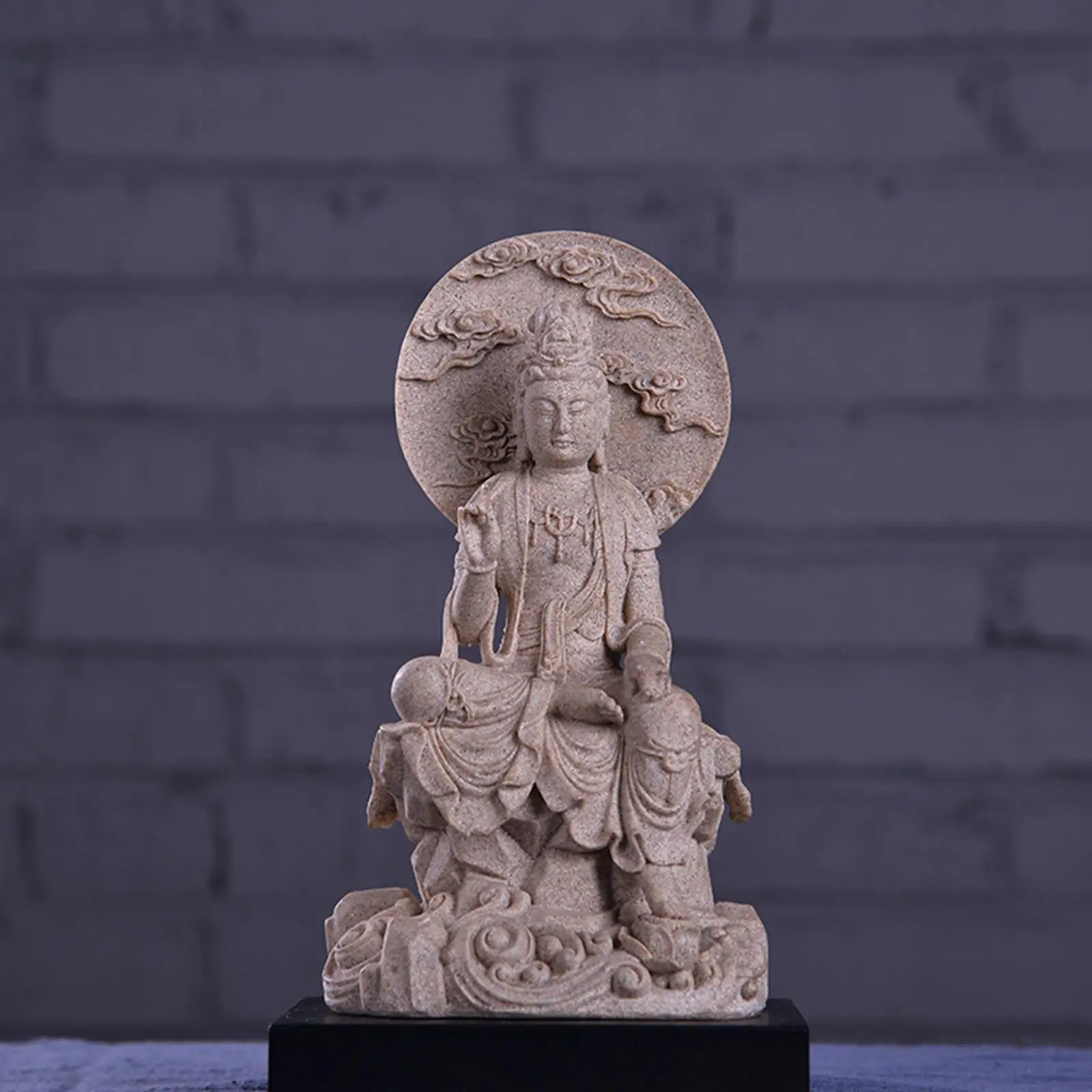 Маленькая фотография искусственная резьба украшение приборной панели
Маленькая фотография искусственная резьба украшение приборной панели