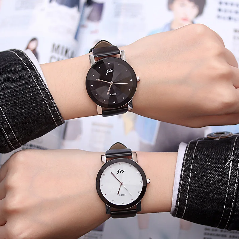 Fashion Round Quartz Innovative Dial Casual Wrist Watches Leather Strap Fashionable Clock for Waterproof Wristwatch for Women
Fashion Round Quartz Innovative Dial Casual Wrist Watches Leather Strap Fashionable Clock for Waterproof Wristwatch for Women