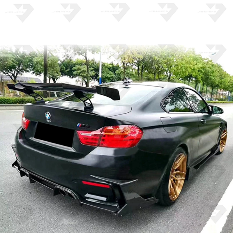 For BMW F80 M4 F82 M3 2014-2017 high quality Carbon Fiber rear boot Wing Spoiler Rear Roof Spoiler Wing Trunk Lip Boot Cover
For BMW F80 M4 F82 M3 2014-2017 high quality Carbon Fiber rear boot Wing Spoiler Rear Roof Spoiler Wing Trunk Lip Boot Cover