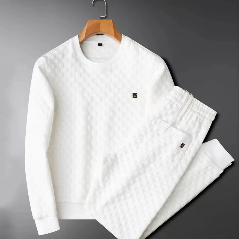 2022 Light luxury stand collar white casual sports suit men's slim spring and autumn knitted fitness two-piece trend sportswear
2022 Light luxury stand collar white casual sports suit men's slim spring and autumn knitted fitness two-piece trend sportswear