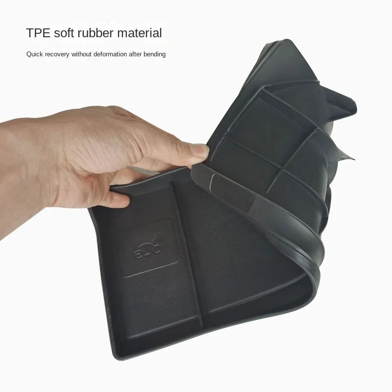 For Model 3 Y central control dashboard ETC soft glue storage box storage box storage modification accessories
For Model 3 Y central control dashboard ETC soft glue storage box storage box storage modification accessories