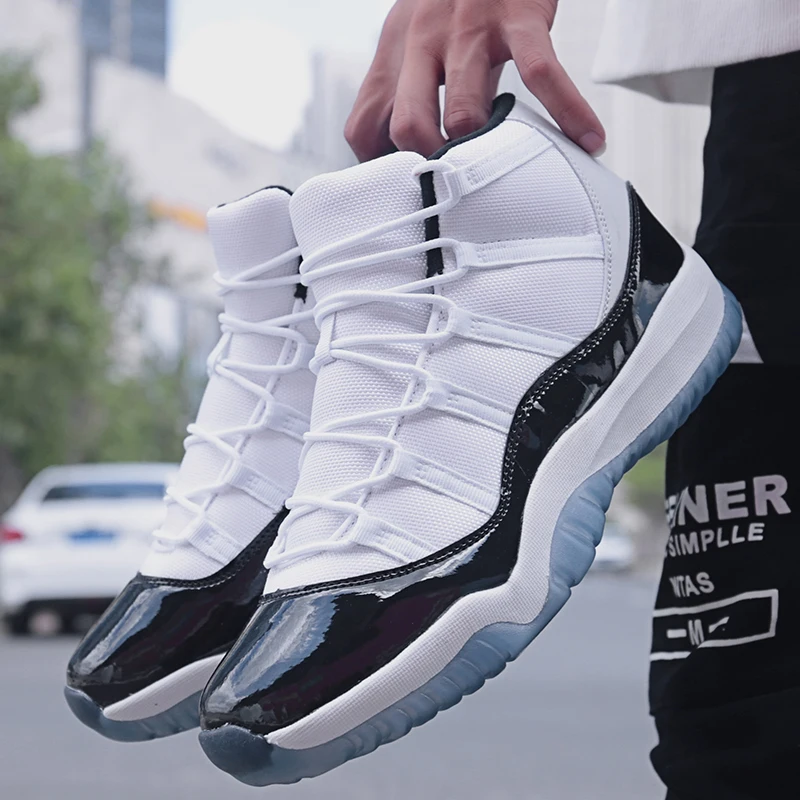 New Brand Men Basketball Shoes Couple High Quality Non-Slip Thick Sole Women Sport Shoes Training Athletic Sneakers Basket Femme
New Brand Men Basketball Shoes Couple High Quality Non-Slip Thick Sole Women Sport Shoes Training Athletic Sneakers Basket Femme