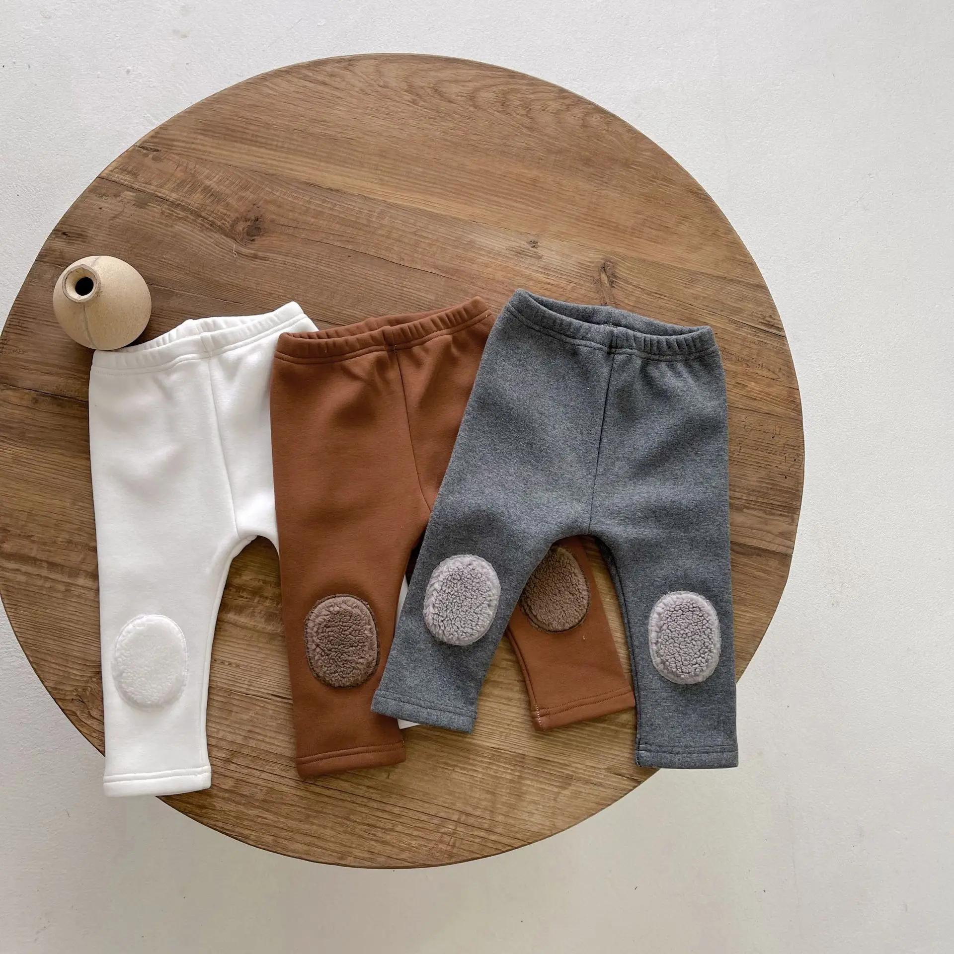 New Winter Baby Leggings Thickened Warm Girls Trousers Toddler Boys Casual Pants Solid Color Fleece Infant Clothes 0-3 Years Old
New Winter Baby Leggings Thickened Warm Girls Trousers Toddler Boys Casual Pants Solid Color Fleece Infant Clothes 0-3 Years Old