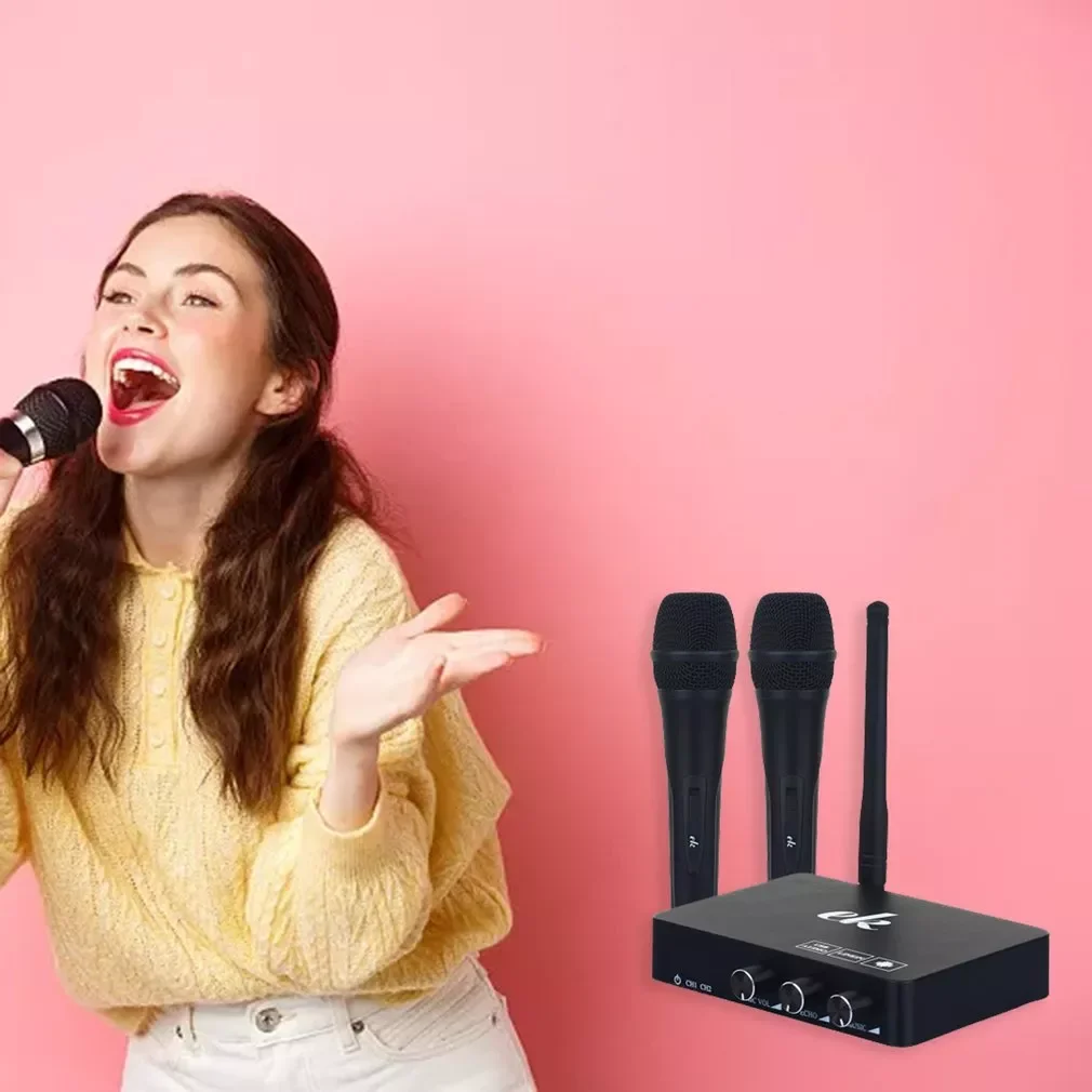 Handheld Wireless Karaoke Microphone Player Home Karaoke Echo Adadmixer System Digital Sound Audio Adadmixer Singing Machine
Handheld Wireless Karaoke Microphone Player Home Karaoke Echo Adadmixer System Digital Sound Audio Adadmixer Singing Machine