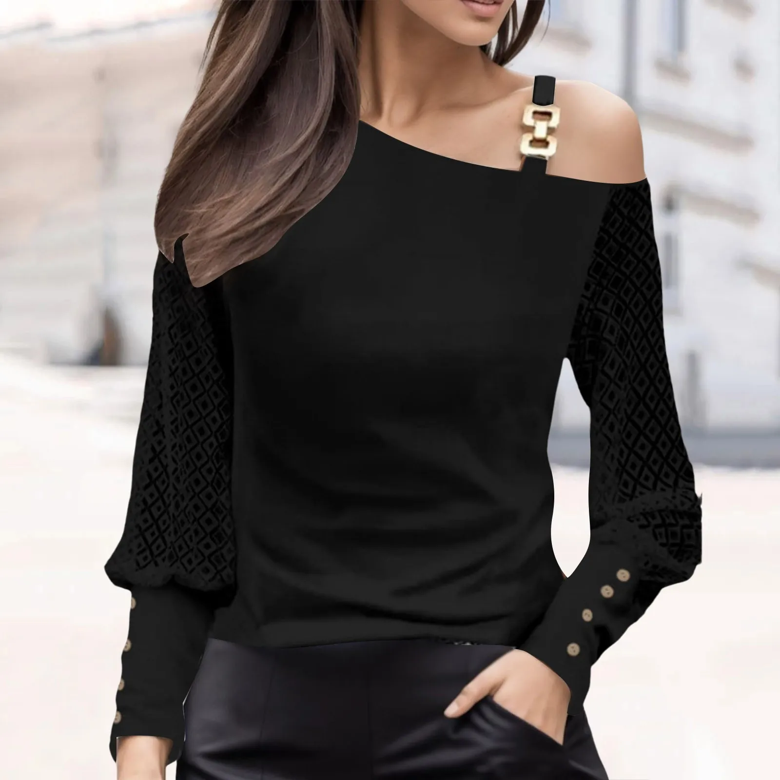 Women'S Sexy One Shoulder Off T Shirts Metal Chain Strap Buttoned Long Sleeved T Shirt Loose Fit Solid Color T-Shirt Blusas Fall
Women'S Sexy One Shoulder Off T Shirts Metal Chain Strap Buttoned Long Sleeved T Shirt Loose Fit Solid Color T-Shirt Blusas Fall