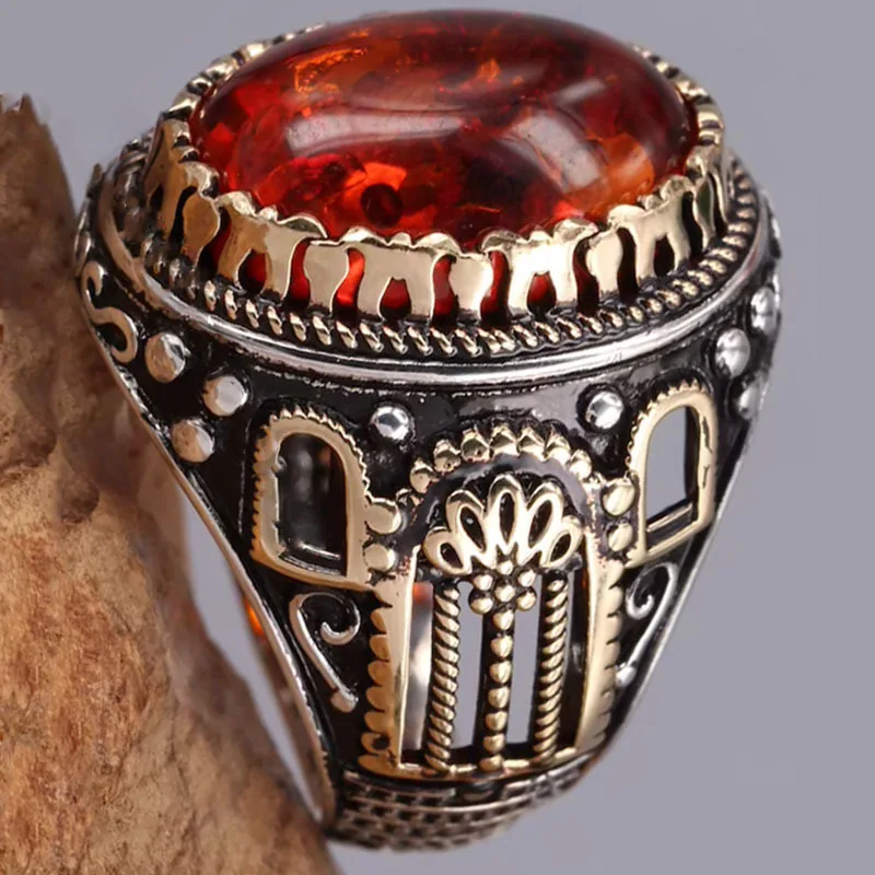 New European and American Personality Retro Two-color Men's Ring Foreign Trade Black Onyx Ring
New European and American Personality Retro Two-color Men's Ring Foreign Trade Black Onyx Ring