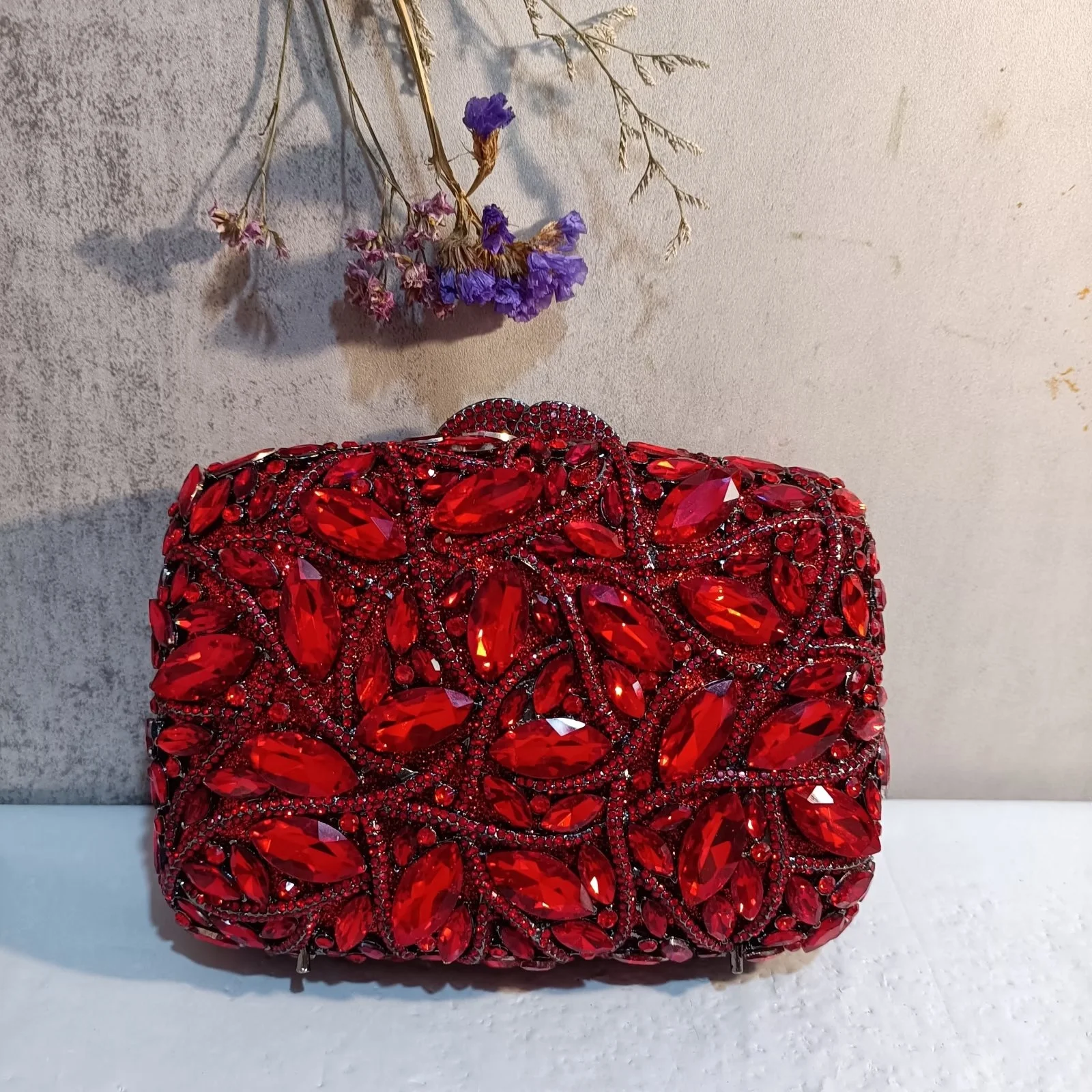 Red Wine Stones Women Crystal Clutch Bag Lady Evening Bags Party Cocktail Rhinestone Clutches Bags Handbags Wedding Purse Red
Red Wine Stones Women Crystal Clutch Bag Lady Evening Bags Party Cocktail Rhinestone Clutches Bags Handbags Wedding Purse Red