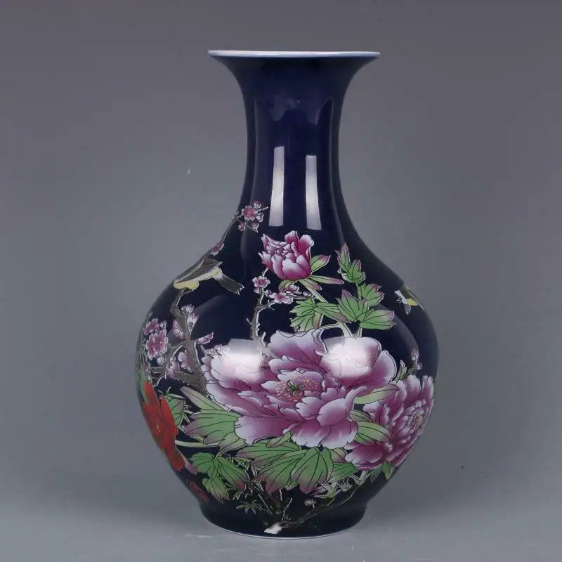 Chinese Famille Rose Porcelain Qing Qianlong Blue Glaze Peony Bird Design Vase
Chinese Famille Rose Porcelain Qing Qianlong Blue Glaze Peony Bird Design Vase