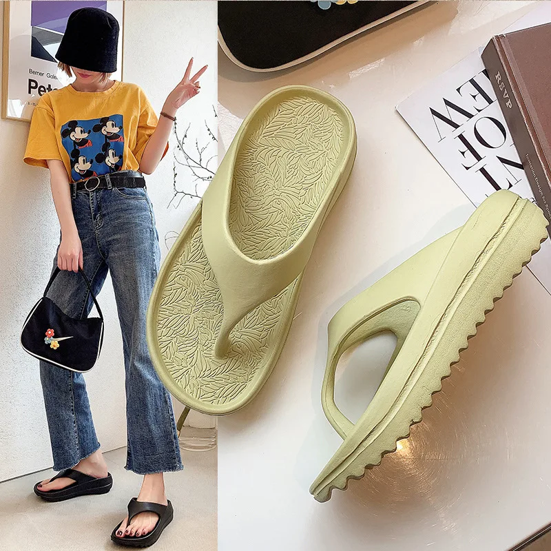 Thick Bottom Slippers for Women Outdoor Summer INS Trendy Couple Anti-skid 2021 New Beach Casuals Flip Flops Platform
Thick Bottom Slippers for Women Outdoor Summer INS Trendy Couple Anti-skid 2021 New Beach Casuals Flip Flops Platform