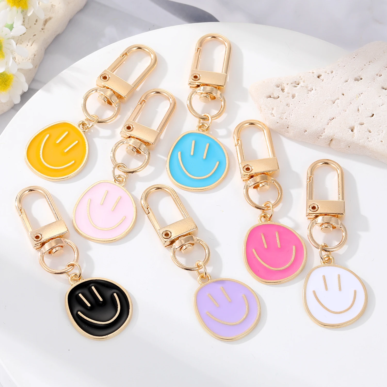 Creative Alloy Irregular Round Smile Face Keychain Key Ring Cute Girls Key Chains For Women Kids Charm Accessories Jewelry
Creative Alloy Irregular Round Smile Face Keychain Key Ring Cute Girls Key Chains For Women Kids Charm Accessories Jewelry