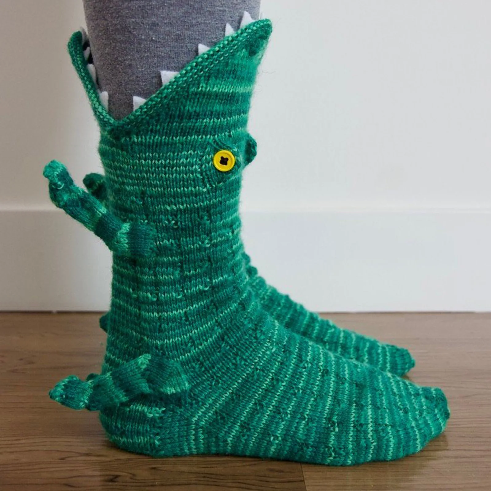 New Christmas Socks Shark Fish Chameleon Crocodile Knitted Socks Cute Novelty Unisex Winter Warm Floor Sock Men Women Xmas Gift
New Christmas Socks Shark Fish Chameleon Crocodile Knitted Socks Cute Novelty Unisex Winter Warm Floor Sock Men Women Xmas Gift