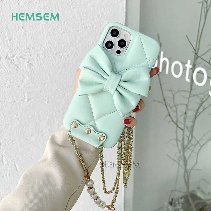 CC18 Luxury Pearl Chain Strap Cute Bow Pu LambskinTop Quality Crossbody Case for iPhone 13 12 11 Pro Max Cover Phone Accessory
CC18 Luxury Pearl Chain Strap Cute Bow Pu LambskinTop Quality Crossbody Case for iPhone 13 12 11 Pro Max Cover Phone Accessory