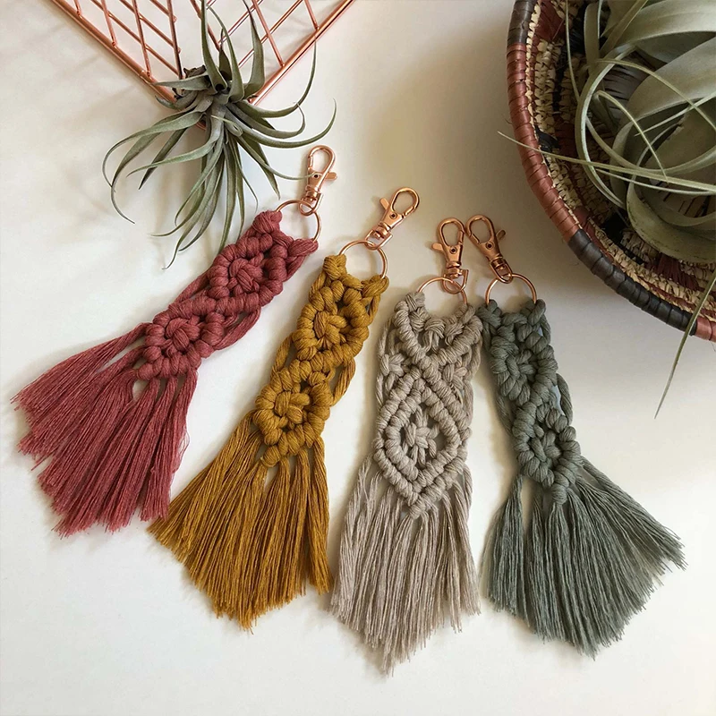 Boho Tassel Keychain Braided Key Chain for Women MAMA Beads Handmade Keychain Minimalist Mother Day Gift
Boho Tassel Keychain Braided Key Chain for Women MAMA Beads Handmade Keychain Minimalist Mother Day Gift