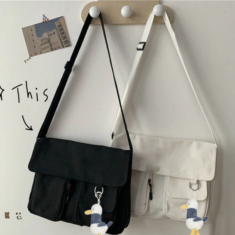 Canvas Crossbody Bags Youth Fashion Casual Large Capacity Ladies Shoulder Bag Solid Color Women Messenger Bags With Duck Pendant
Canvas Crossbody Bags Youth Fashion Casual Large Capacity Ladies Shoulder Bag Solid Color Women Messenger Bags With Duck Pendant