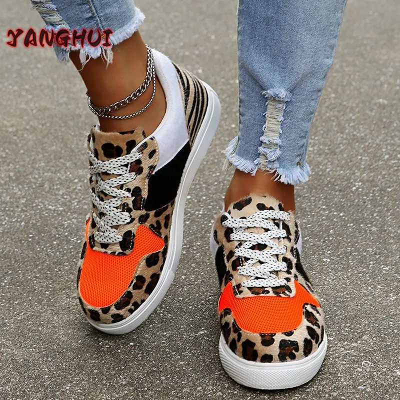 Новые цветные контрастные кроссовки на шнуровке с леопардовым принтом, женская модная универсальная Повседневная маленькая белая обувь, д...
Новые цветные контрастные кроссовки на шнуровке с леопардовым принтом, женская модная универсальная Повседневная маленькая белая обувь, д...