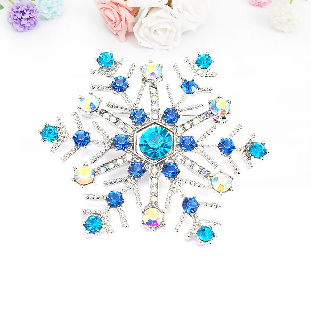 Christmas Gifts Women Brooch Pin Snowflake Breastpin Decor Accessories Alloy Girl Miss
Christmas Gifts Women Brooch Pin Snowflake Breastpin Decor Accessories Alloy Girl Miss
