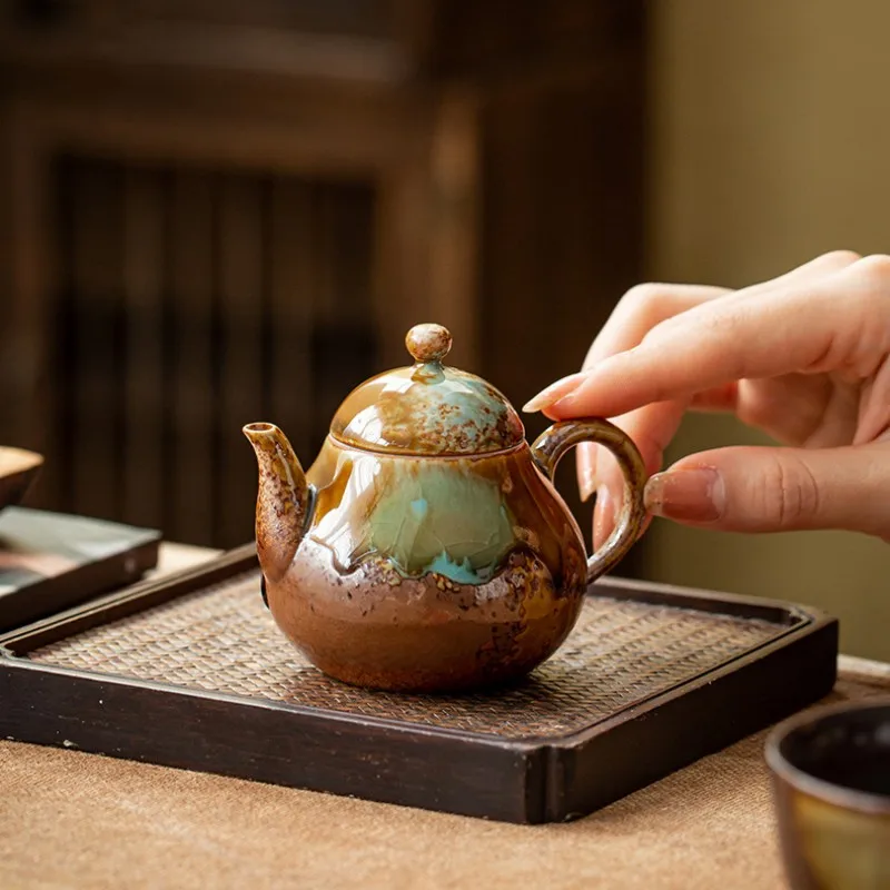 Japanese hand-held tea set drop kettle Tea set antique ceramic teapot retro wood tea set Kitchen restaurant bar Home garden
Japanese hand-held tea set drop kettle Tea set antique ceramic teapot retro wood tea set Kitchen restaurant bar Home garden