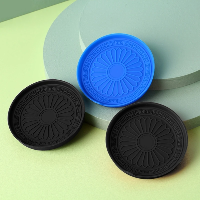 4Pcs Car Cup Holder Liner Mat Silicone Cushion Anti-slip Car Coasters 2.75'' Diameter Mat for Drink Bottle 
4Pcs Car Cup Holder Liner Mat Silicone Cushion Anti-slip Car Coasters 2.75'' Diameter Mat for Drink Bottle