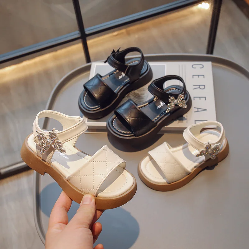 Girl's Sandals Rhinestone Cute Kids Butterfly Sliders Round Toe Non-slip Platform Children Flat Shoes Beige Black 26-36 G04123
Girl's Sandals Rhinestone Cute Kids Butterfly Sliders Round Toe Non-slip Platform Children Flat Shoes Beige Black 26-36 G04123